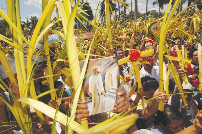 TOPSHOTS-NICARAGUA-HOLY WEEK-PALM SUNDAY
