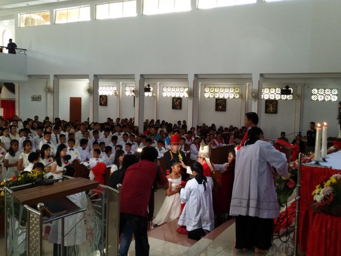 Terimalah Tanda Kurnia Roh Kudus