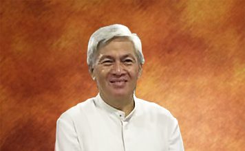 Riwayat Hidup P. Petrus John Karundeng, pr (Diterbitkan Sekretariat Keuskupan Manado) Pastor John