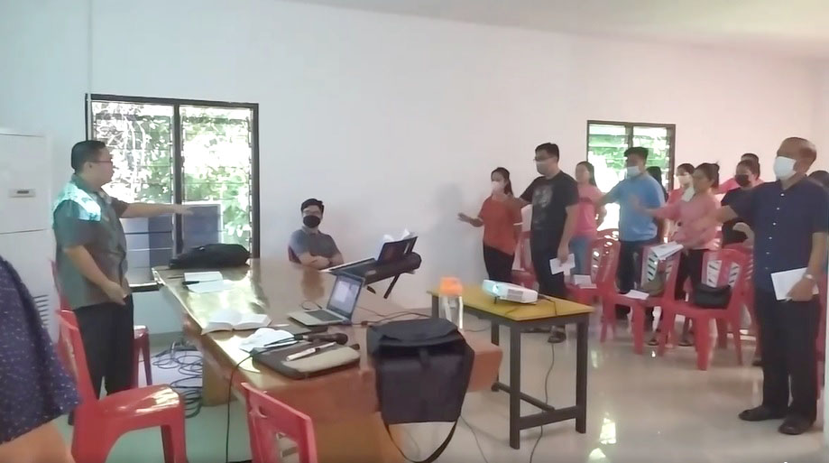 Pastor Petrus Tinangon Pr juga mengikuti workshop