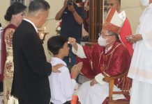 Penerimaan Sakramen Krisma di Paroki Ratu Rosari Suci Tuminting