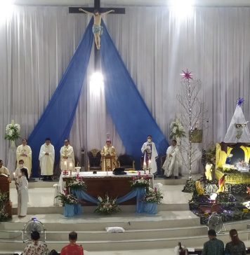 Uskup Rolly Untu: Cinta Kasih Tali Pengikat yang Mempersatukan dan Menyempurnakan Misa Pesta Keluarga Kudus di Paroki Bunda Teresa Dari Calcutta GPI dipimpin Uskup Keuskupan Manado Mgr Rolly Untu MSC.